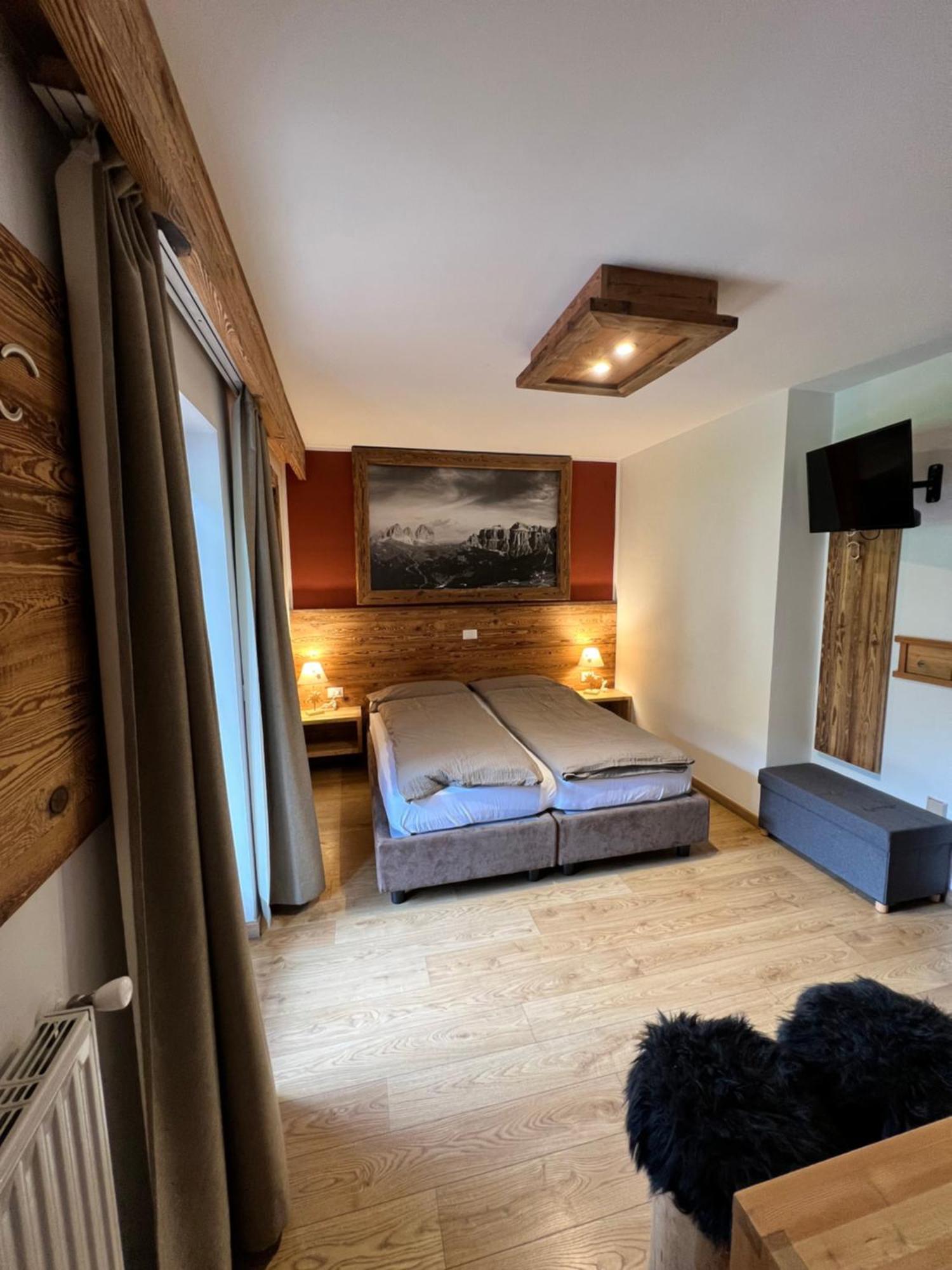 Garni Eden Bed And Breakfast Soraga Eksteriør bilde